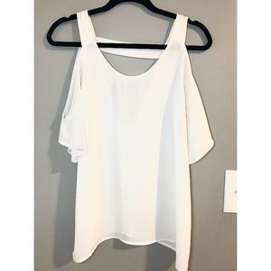 🤍 Cold Shoulder Blouse